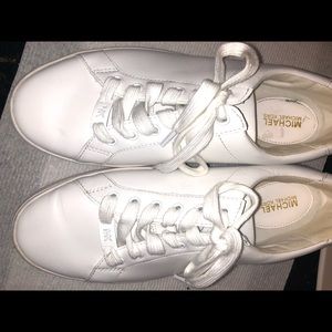 Women’s size 10 White Leather Sneakers